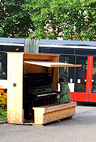 Рояль и трамвай